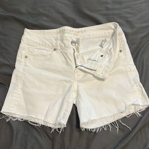 American Eagle white MIDI shirts with fringe on bottom